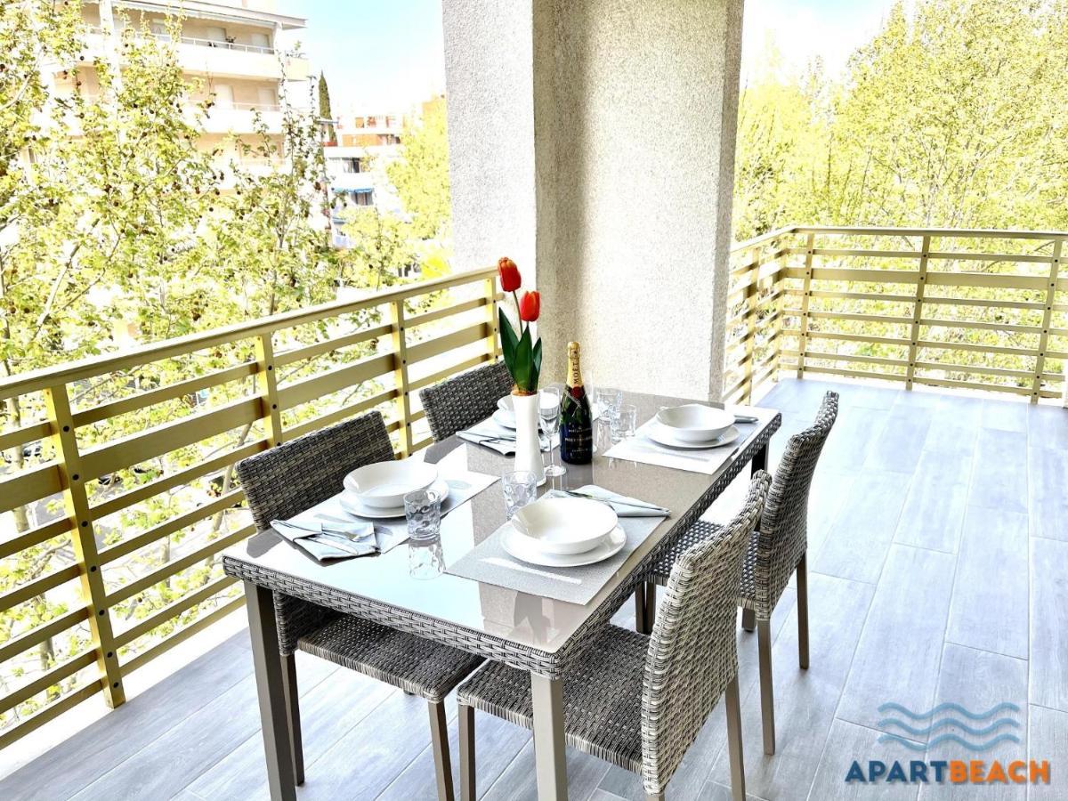 Apartbeach Novelty 3º Frente Playa Y Gran Terraza Salou Buitenkant foto